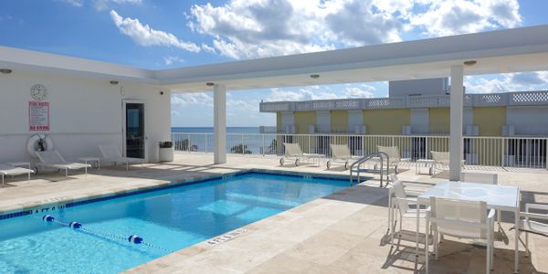 400 Building, 400 South Ocean Blvd., Palm Beach, information, mls listings, condos for sale, pool, Jacqueline Zimmerman, Realtor (561) 906-7153, Adam Zimmerman, Realtor (561) 906-7152.