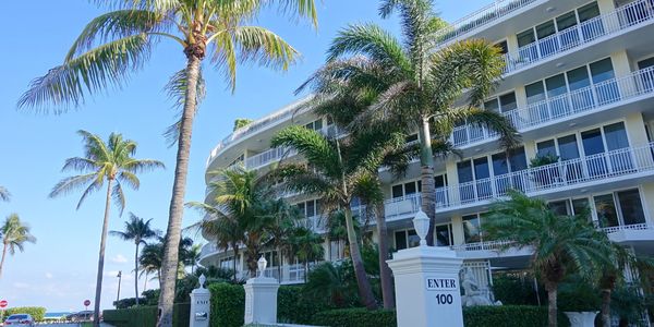 One Royal Palm, 100 Royal Palm Way, Palm Beach, oceanfront condos for sale, Palm Beach, near Worth A