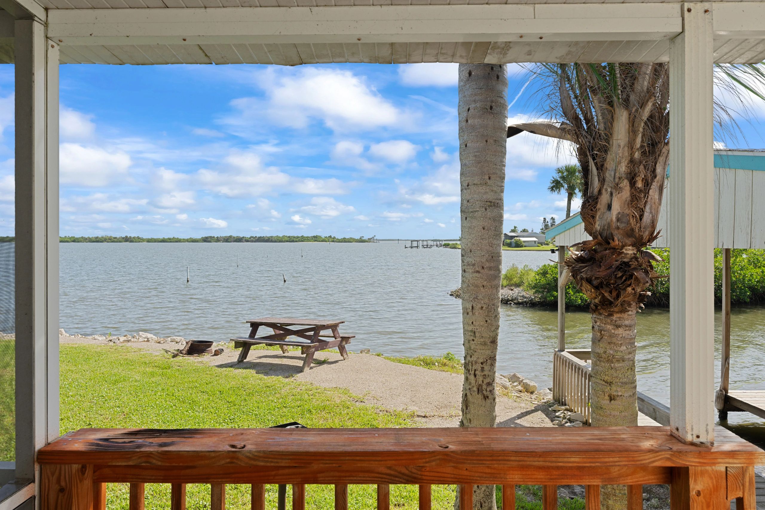 Snook cabin waterfront view from entry