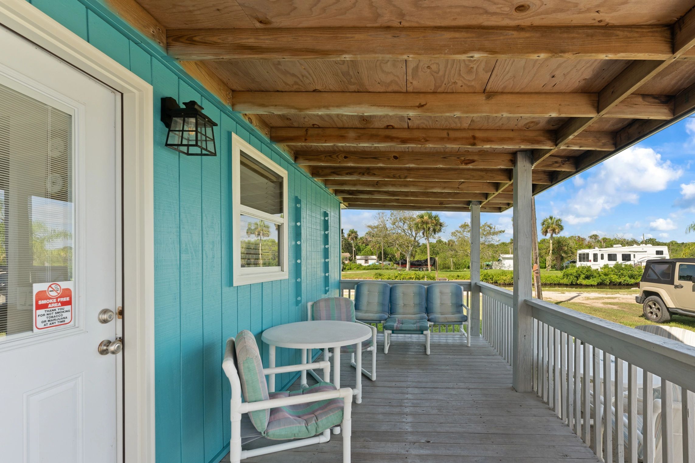 Flounder cabin large front porch