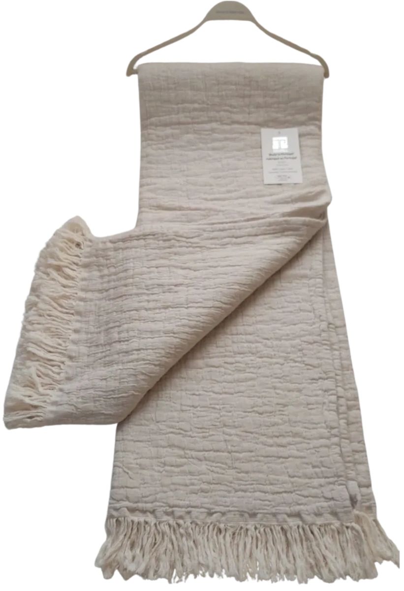 Texteis Penedo S.A. Throw Blanket Oatmeal