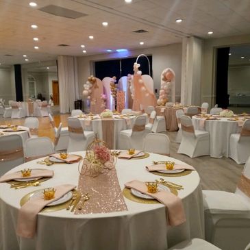 Welcome to our versatile event room, designed to meet all your event-hosting needs