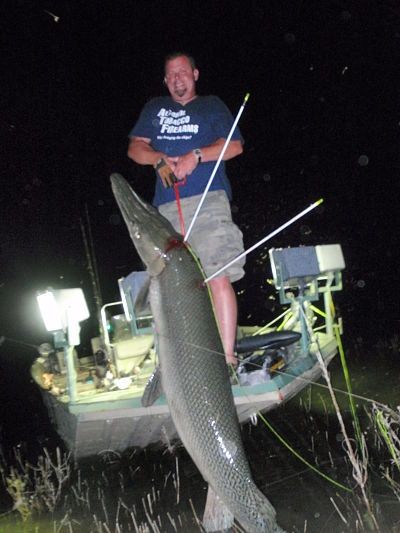 Bow Fishing for Gar