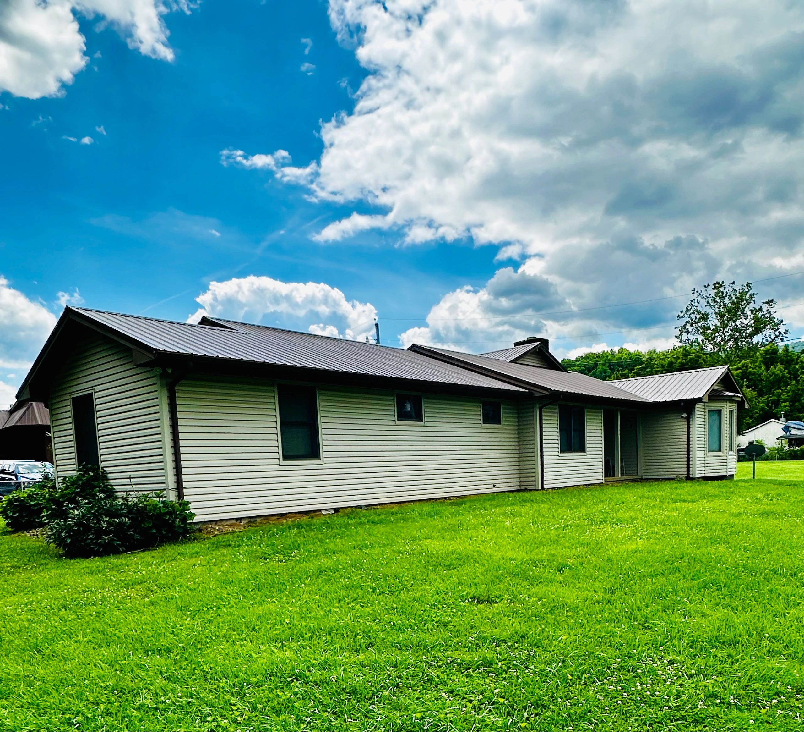 Bear Land Realty and Auction