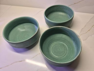 Set of bowls