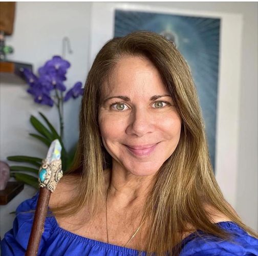 Godspotting energy healer Elizabeth 