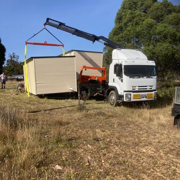 Container towing. Jonno's Towing Tasmania