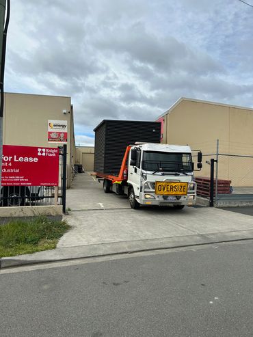 Oversize equipment towing. Jonno's Towing Hobart