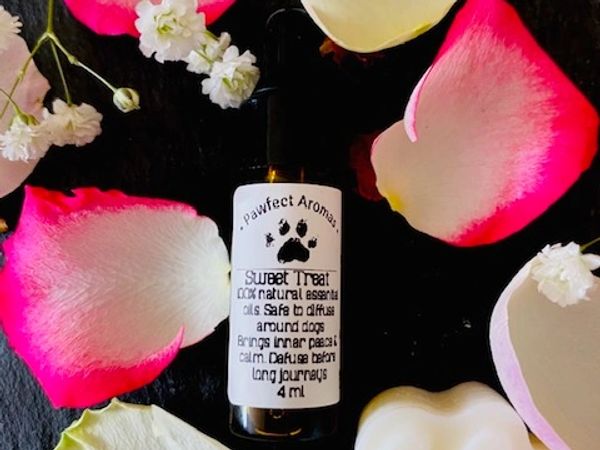 Pure essential oils blends safe aroma for you and your dog with many health benefits.
