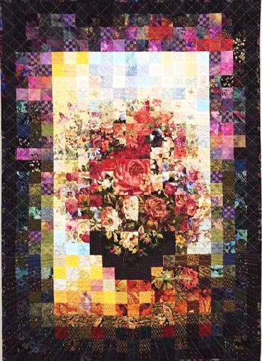 Award winning Colorwash Quilt by Fiber Artist Joy Clark. Free Motion and Tradional Arty combination