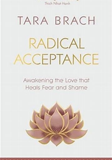 Book cover of 'Radical Acceptance' by Tara Brach with a lotus flower design.
