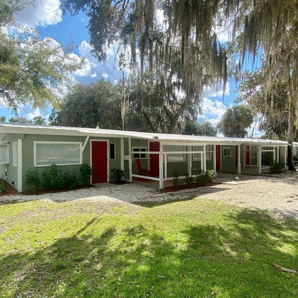 Shell Harbour RV Resort RV Resort, Outdoor Retreat