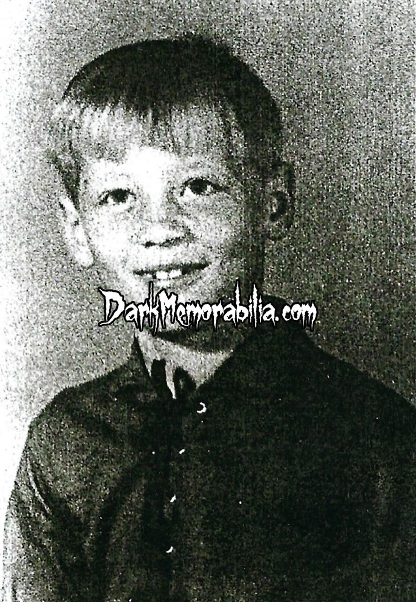 Glen Rogers signed (on the back) photo (Original)