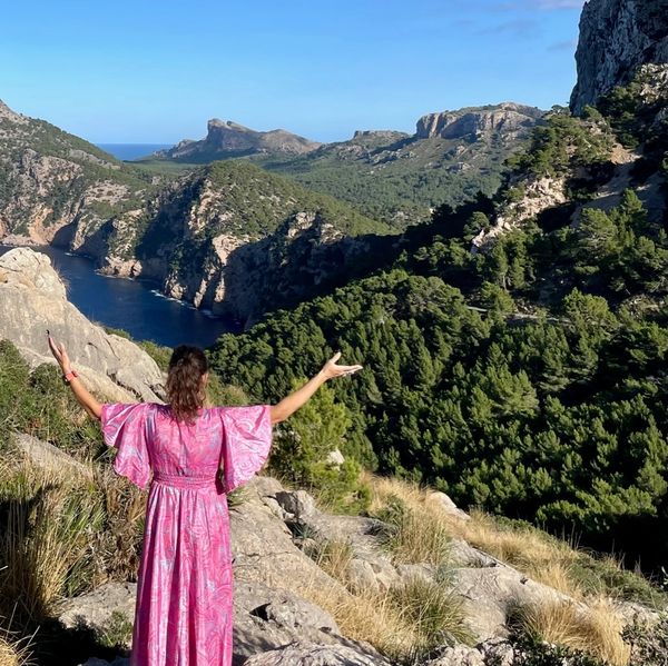 Woman in plenitude with nature