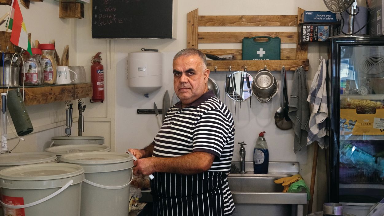 Jowan at Aleppo's falafel
Syrian falafel

2025




