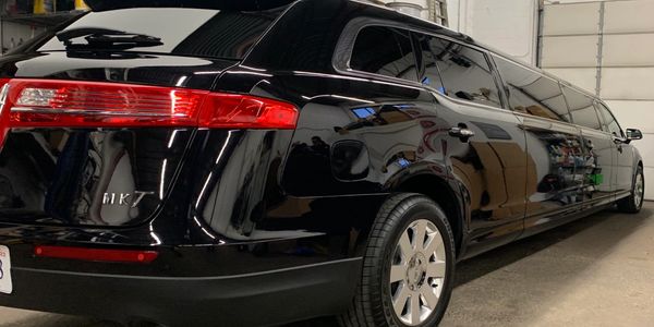 Stretch Limousine service for the northern Virginia DMV area and Reston Limousine service.