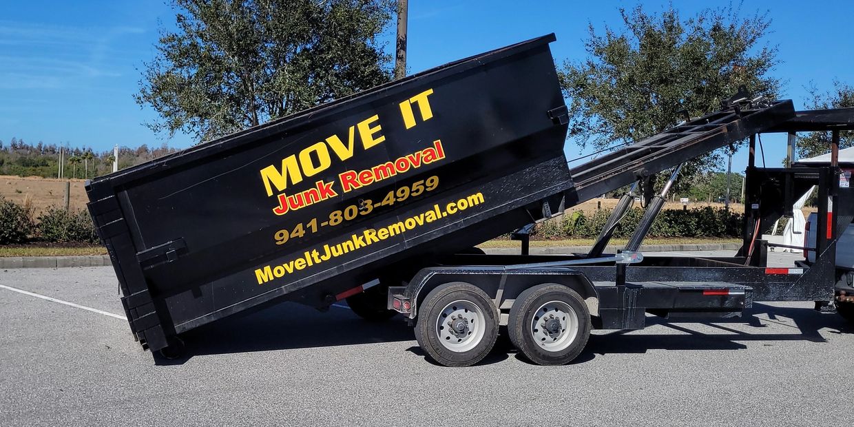 Dumpster rental delivery in Venice Florida 