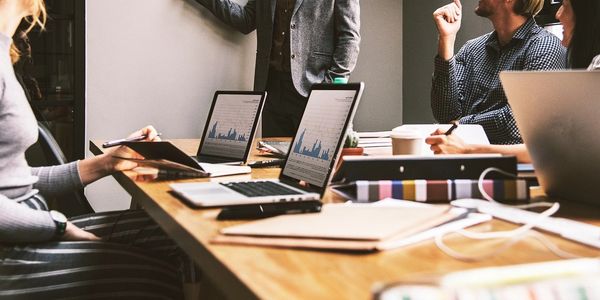 STRATEGISCHE BERATUNG