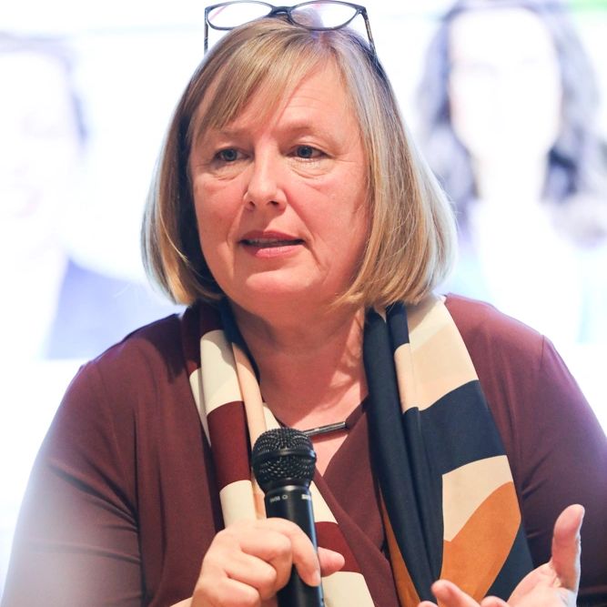 Grit auf dem Panel