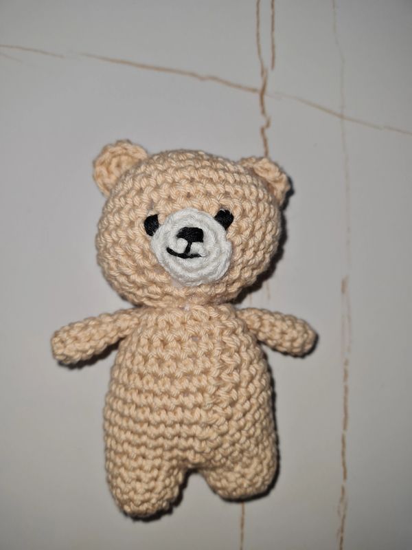 Crochet pocket size bear