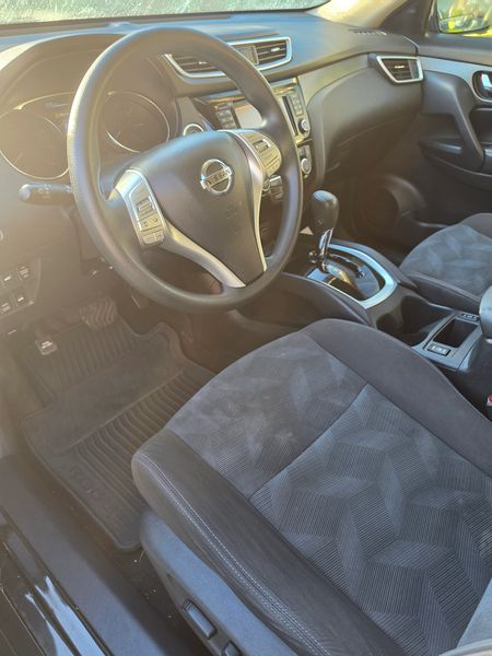 2016 Nissan Rogue SV - Photo 9