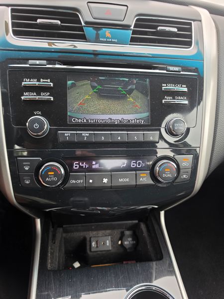 2014 Nissan Altima SV - Photo 8