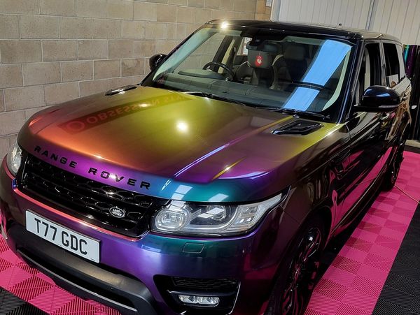 Alloy wheel refurbishment and painting ipswich suffolk
Range Rover Sport in avery Dennison lightning