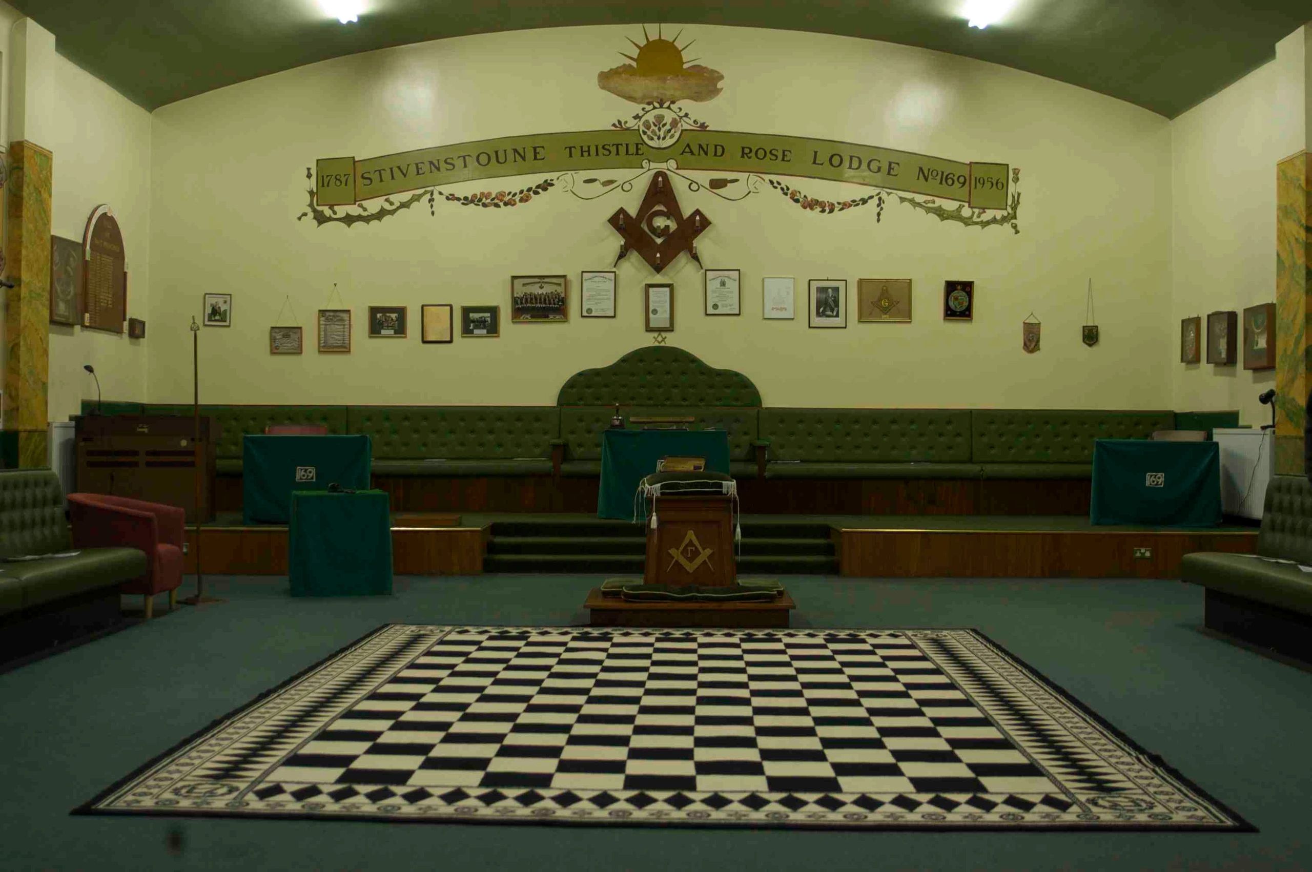 Lodge room (east)