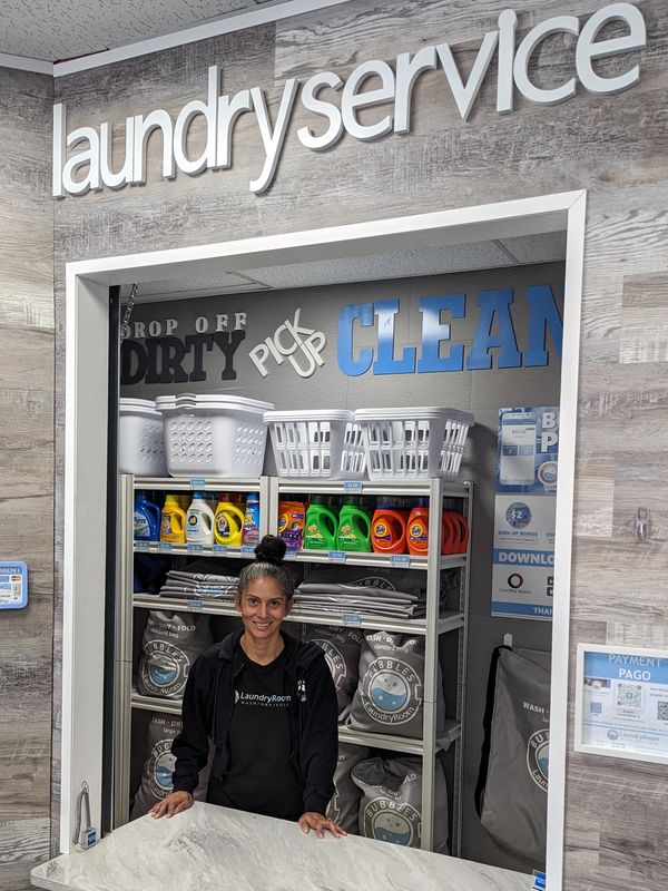 Laundry Service offering drop-off & pick-up and pick-up & delivery.