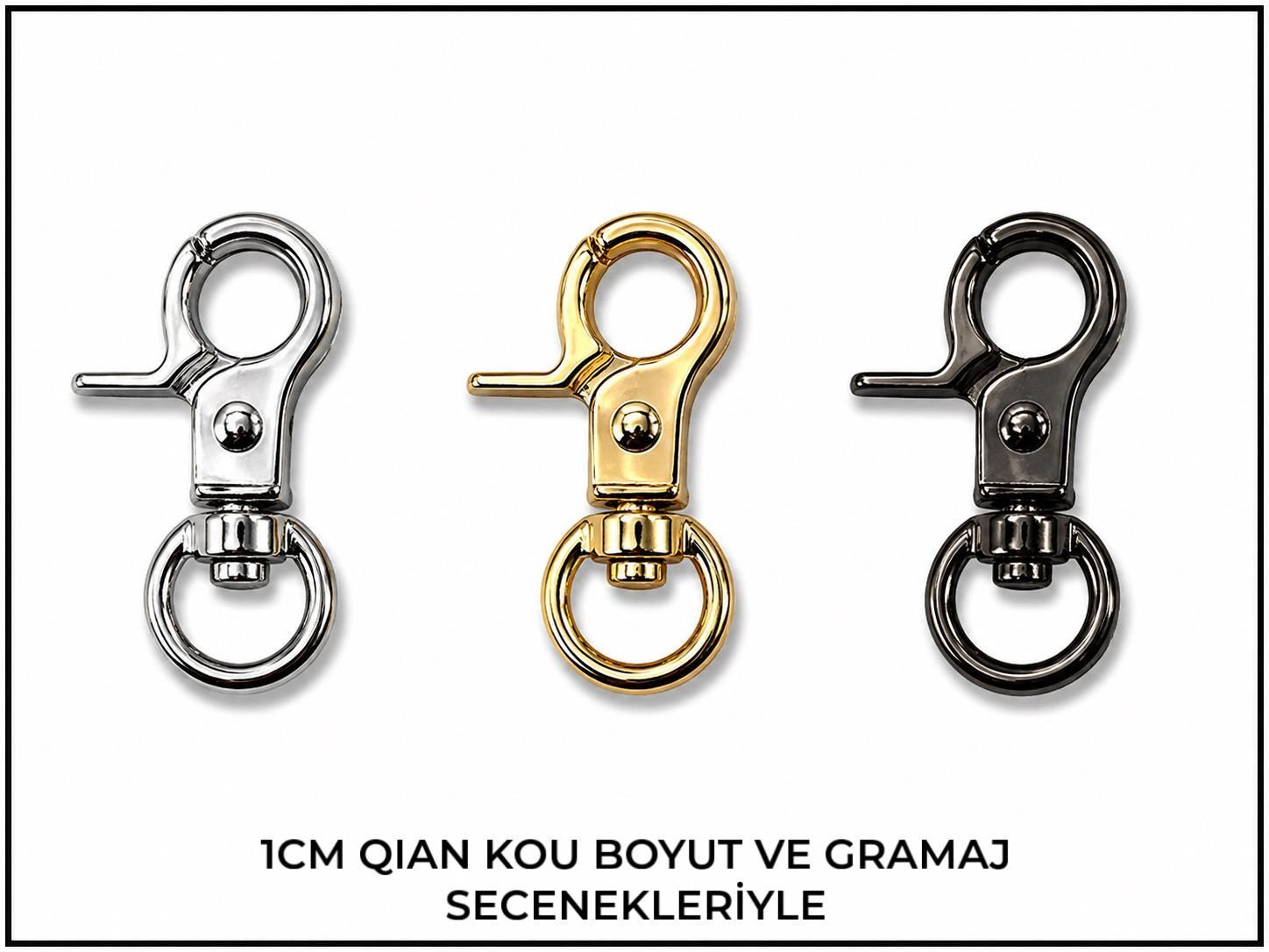 Farklı renklerde metal toka kancaları.