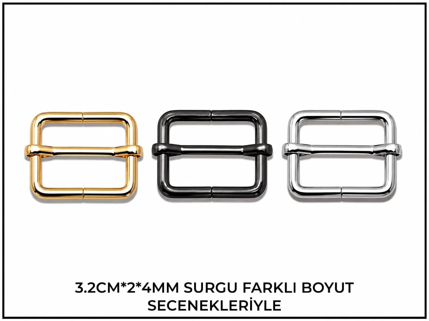 Üç farklı renk ve boyutta metal toka.