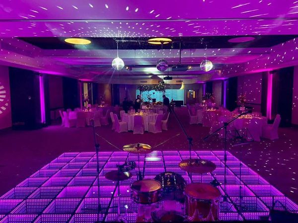 DANCE FLOOR - WWW.EVENTPARTYCO.COM 