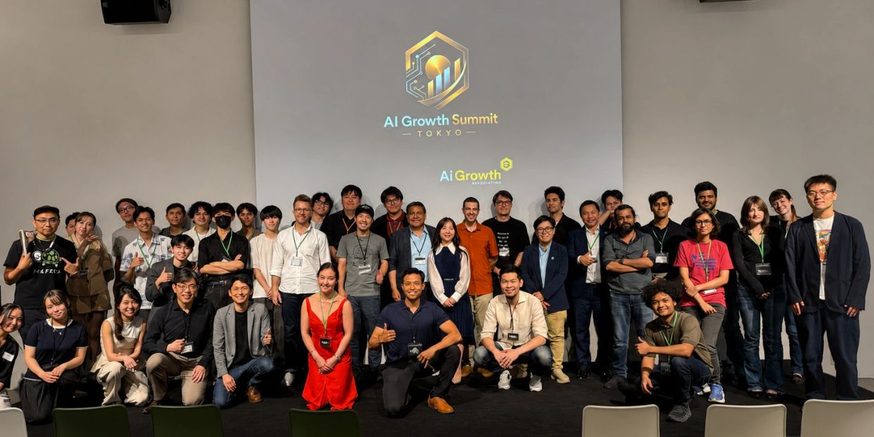 Group photo of attendees at AI Growth Summit Tokyo.