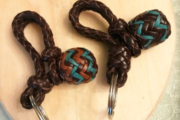 Rein connector key chain