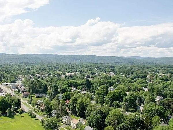 Poet's Seat by David Pinter.