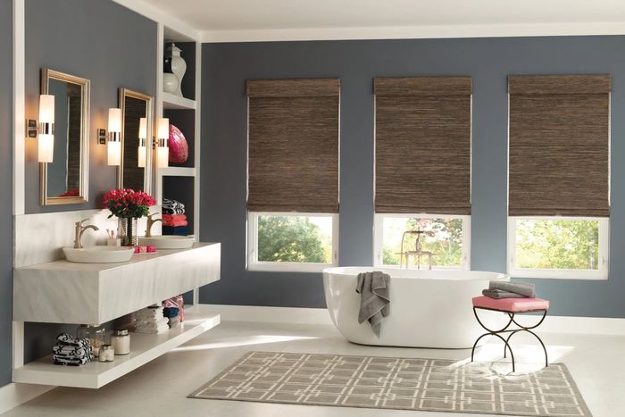 Natural Shades, Standard Roman, Natural Woven Woods, Cordless Operation, Lined, Bathroom