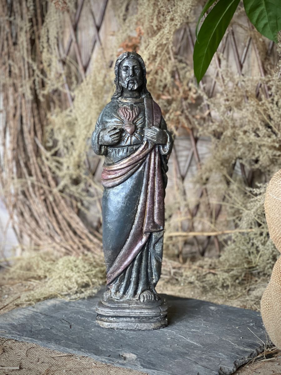 Sacred Heart of Jesus cement statue