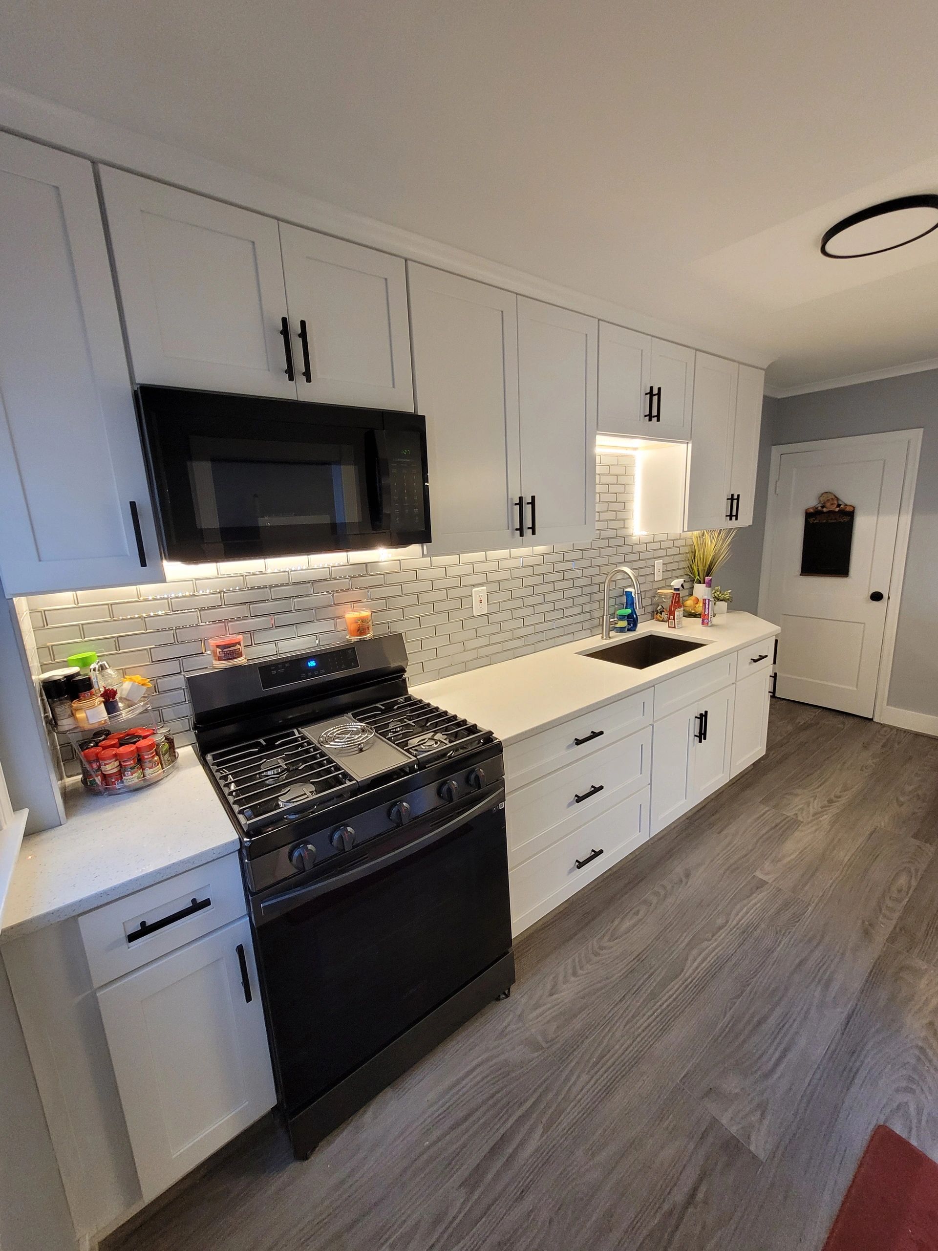 FinishLine Services LLC