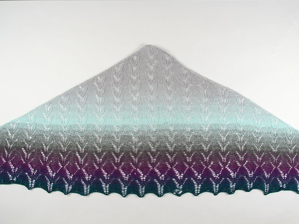 Triangular Shawl 90x90cm