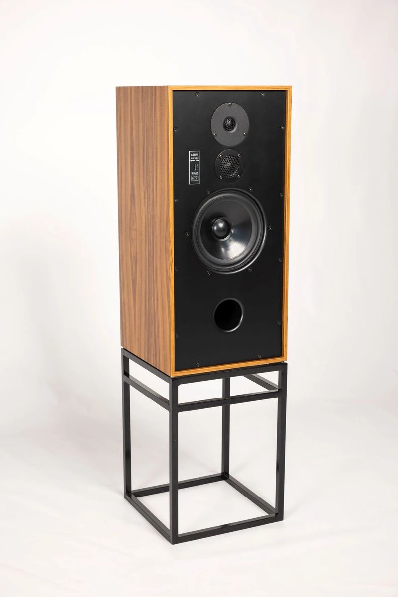 Graham LS8/1 Speakers with Stands, World's last Signature Version! ITALIAN  MADE CABINETS