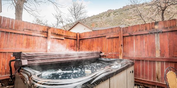 Private hot tub