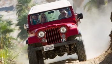 Red Jeep Tours on your Palm Springs Vacation