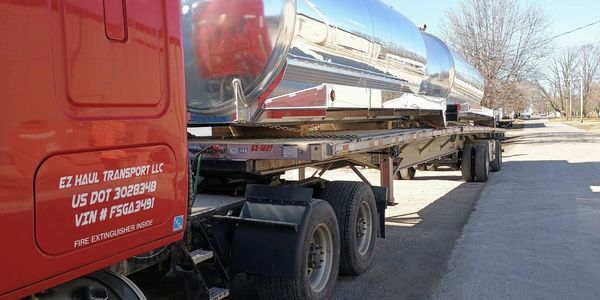 Expedited flatbed door to door service