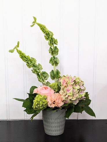 Deluxe Arrangement - $65