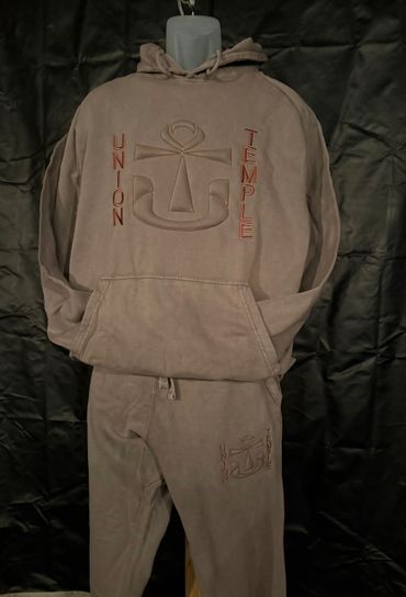 Beige hoodie and sweatpants set with Union Temple logo and text.