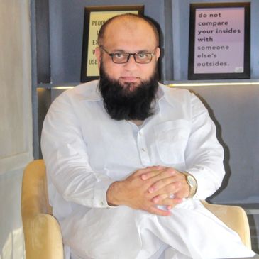 Malik Farhan – Senior Sales Executive at Crown Estate & Marketing | DHA Lahore Real Estate Specialist | Property Buying, Selling & Investment Expert
