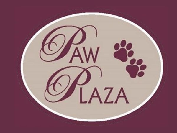 Paw Plaza LLC Logo