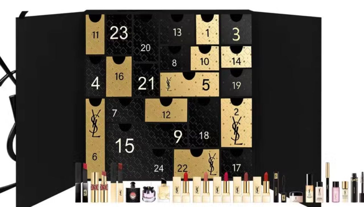 Unboxing the 2022 YSL Advent Calendar! 