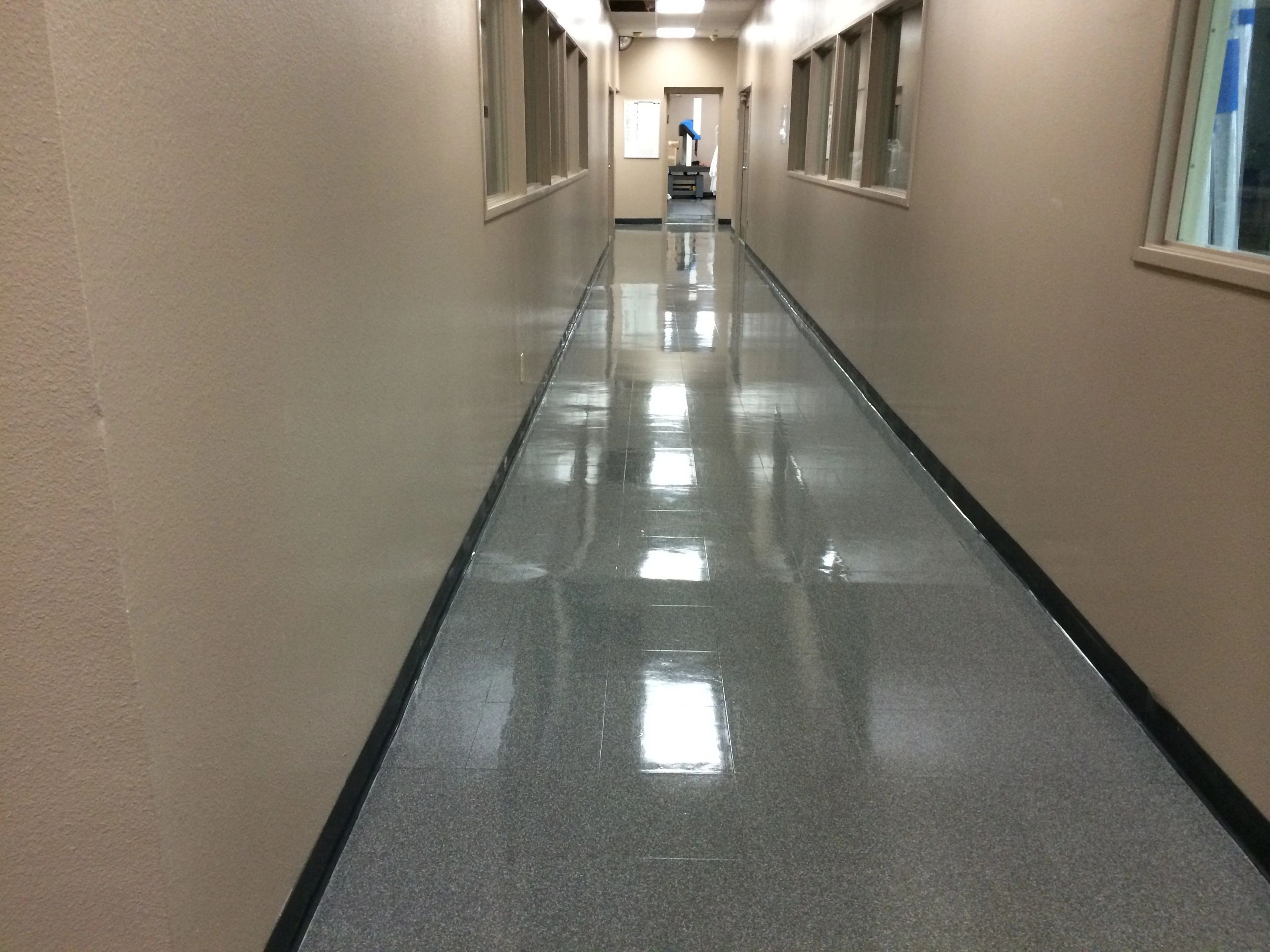 VCT high gloss topical seal 