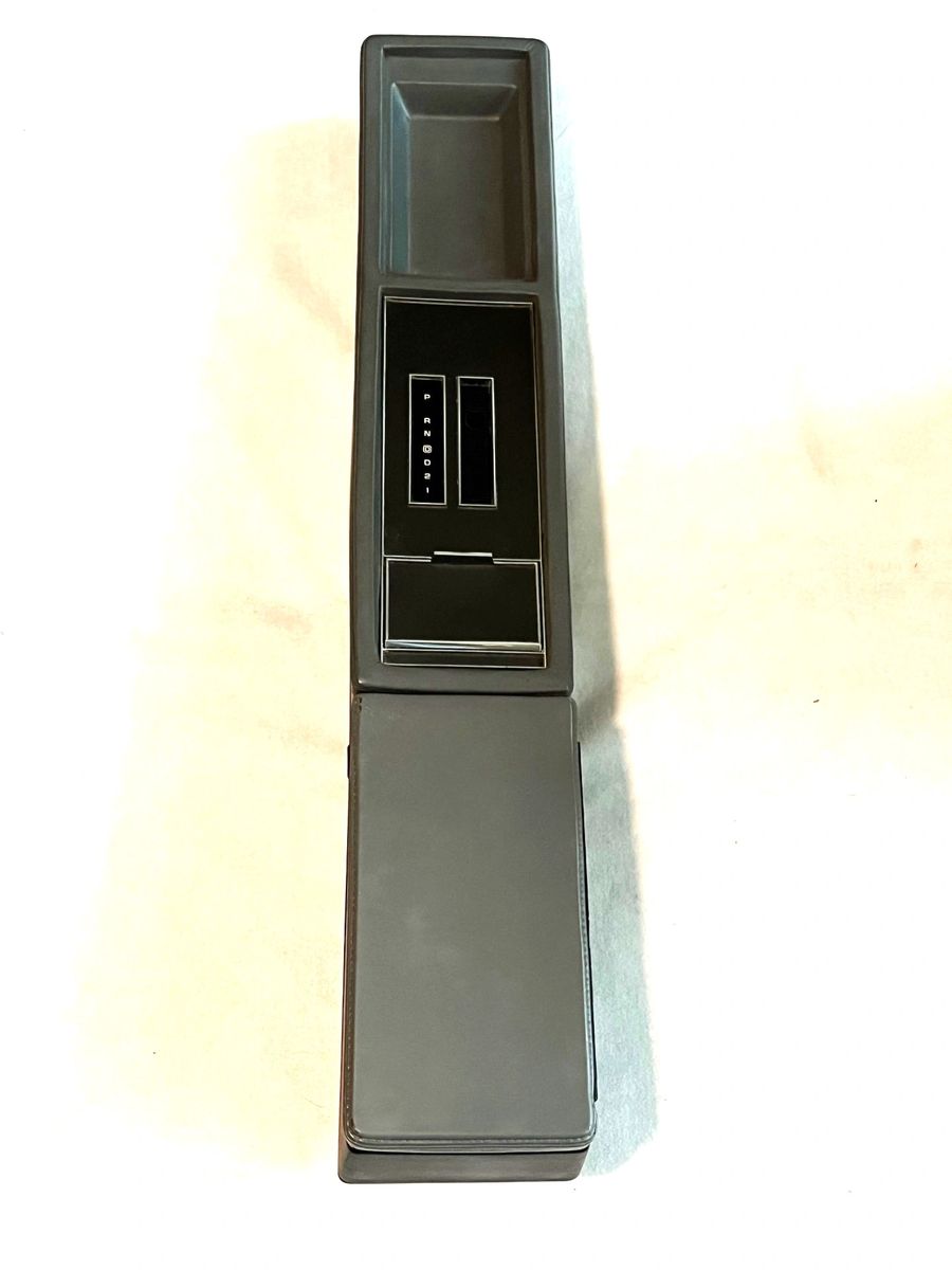 1984-87 BUICK GRAND NATIONAL TURBO-T TYPE CONSOLE ASSEMBLY